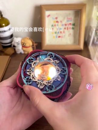 这样的八音盒 最适合给女朋友惊喜啦#八音盒 #礼物 #手工diy #情侣礼物 #惊喜