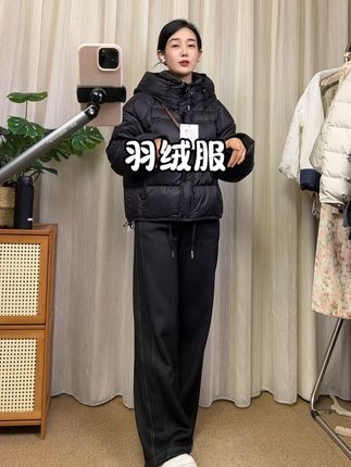 后羽绒服适合冷冬穿。#羽绒服穿搭 #韩系穿搭 #女装搭配 #复古穿搭 #穿搭技巧