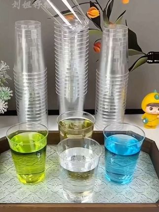 家里招待客人就用这种航空杯,喝个热茶,喝杯饮料,再也不会软趴趴了,加厚加硬的材质比纸杯好用多了一次性航空杯#家庭必备 #居家好物 #自用好物推荐 #家庭必备