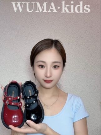 新款亮面的公主皮鞋#公主皮鞋女童 #秋季上新款 #软皮软底穿上超舒服