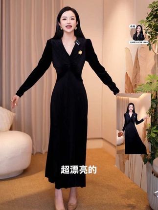 💋【一条裙=十级美颜|雅莹丝绒YYDS】💋 🌙深V心机撩人,收腰设计绝绝子! ✅配色高级不浮夸,穿出财阀千金氛围感!#优雅气质 #连衣裙 #EP雅莹东莞品质甄选 #显瘦穿搭 #高级感穿搭