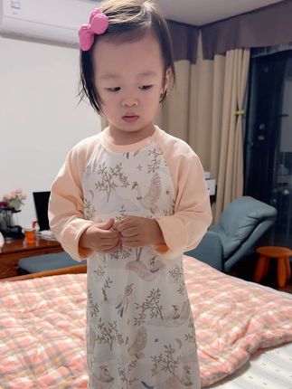 晚上睡觉爱踢被子的 #婧麒 家这个睡袋太合适了,白天还能当个家居服来穿#宝妈分享 #儿童家居服 #防踢睡袋