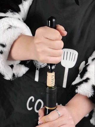 气压红酒开瓶器笔形红酒启瓶器创意葡萄酒取木塞起子#气压红酒开瓶器 #红酒开瓶器 #笔形红酒启瓶器 #红酒启瓶器 #葡萄酒开瓶器