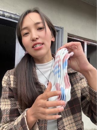 两块九是五双哟,我手里的三双是因为被我穿掉了两双😂#无限回购的宝藏单品