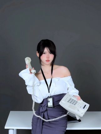 一只眼站岗一只放哨