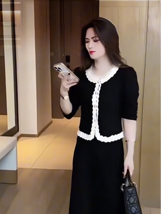 #遮肉显瘦穿搭 #气质穿搭 #谁穿谁漂亮 #减龄显瘦穿搭 #小香风套装