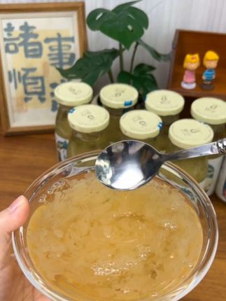 银耳羹#猫千岁#清香细滑#0蔗糖#饮料