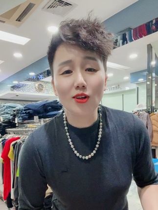 用一颗平常的心接受一切,用一颗行善的心去创造未来!#上热门 #穿搭 #新款 #同城