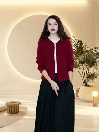 #针织衫 #时尚妈妈装 #谁穿谁漂亮 #春秋新款 #中老年穿搭