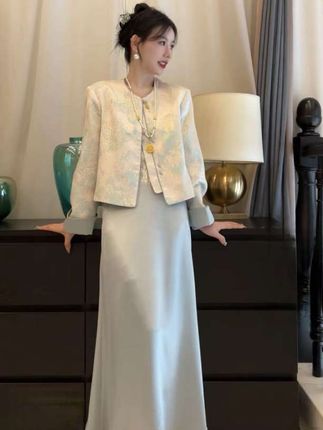 新中式拼色宋锦提花盘扣外套女春季新款国风气质改良唐装上衣#高级感穿搭 #优雅气质 #引领时尚潮流 #这也太好看了 #新中式穿搭