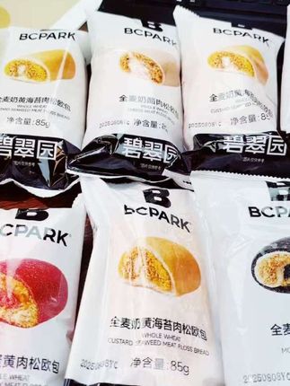 碧翠园全麦肉松欧包软糯夾心有馅麻薯欧包面包新鲜短保