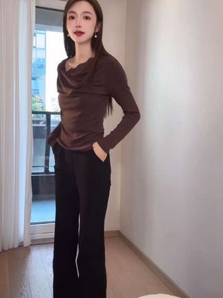 喇叭裤休闲裤女2025春秋大码显瘦阔腿裤瑜伽高腰微喇叭马蹄小 #显瘦显高显腿长 #谁穿谁好看系列 #时尚百搭