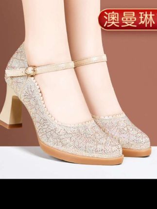 视频同款 #男士神仙单品旗袍扣带高跟鞋走秀鞋一字扣金色婚鞋粗跟舒适软底百搭不累脚中跟谁穿都好看价格不贵经济实惠