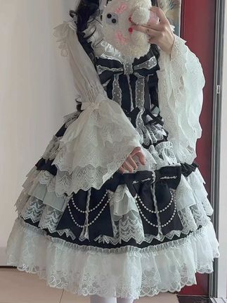 音乐一响,十字心结登场°ʚ>𖥦<ɞ° #Lolita #萌妹子 #lo娘 #lo裙安利 #lo鞋
