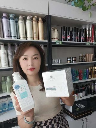 #强烈推荐 理发店产品,淘小妖丝滑蛋白发膜,焦发,烂发,绵发一次修复,搭配说发水效果翻倍,正品保证