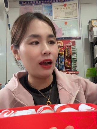 今年卖了好多五只白鹅的产品,东西都不错,今天把它家袜子介绍给大家,脚臭不爱洗袜子的朋友们抓紧拍。#好物推荐#袜子#强烈推荐#好货推荐