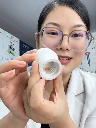 国标通用E27接口的灯头底座,接线稳固导电稳定#灯头 #灯头接线 #灯头灯座 #灯口 #灯具安装