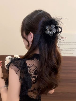 我也是第一次用这么好看的抓夹呀 #头饰发饰 #抓夹 #抓夹用法 #美出高级感