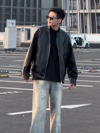 秋天的第一件裤子当然要选牛仔裤啦