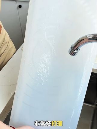 这款才是真正的不粘面不打滑的揉面垫,脏了一冲就干净,厚实耐用不易变形。#厨房好物推荐 #硅胶揉面垫 #揉面垫