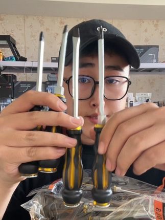 #螺丝刀 #螺丝刀套装