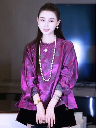 早秋新款新中式国风上:/ 衣年轻款复古改良唐装轻奢高级感小衫#优雅气质 #高级感穿搭 #时尚气质穿搭 #高端大气 #秀出新国风