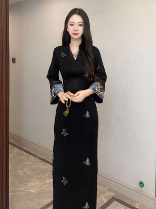 #画报夫人 #新中式旗袍 #国风旗袍真的好惊艳 #改良旗袍