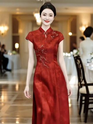 #喜婆婆喜妈妈#旗袍 #高端大气 #秀出新国风 #普通人夏日出游穿搭思路@巨量千川 @DOU+小助手