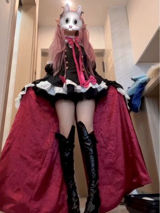 “喝下我的血🩸 放弃做你的人类吧”#终结的炽天使 #克鲁鲁cos