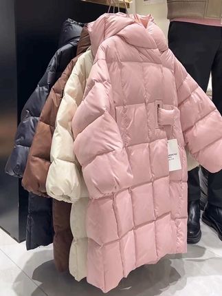 #女童冬季长款羽绒服外套白鸭绒童装新款儿童面包服女孩洋气连帽潮#外套穿搭 #羽绒服 #加厚保暖 #高品质羽绒服