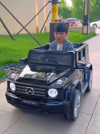 #儿童电动车 #儿童汽车 #奔驰大g #儿童电动小汽车可坐人 #童车礼物 @巨量千川 @DOU+小助手