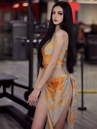 你又压到我头发了 这句话真让人羡慕 又有对象 还有头发#辣妹#御姐#氛围感#禁欲系#你的女友已上线
