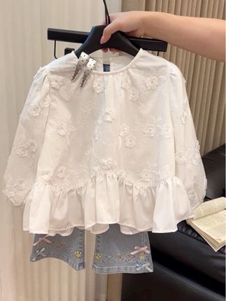 重工立体大花朵衬衫~韩系小穿搭~好有气质~ #高品质童装 #穿出高级感 #甜美穿搭 #谁穿谁好看系列 #韩系穿搭