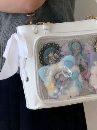 l新款日系原创二次元女生丝带:/ 透明痛包外出逛街休闲百搭单肩斜跨包#玩具 #包包推荐 #爱了爱了 #日常生活 #笔袋