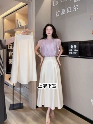 #夏季穿搭 #显高显瘦 #穿出高级感 #时尚洋气又减龄 #出游穿搭
