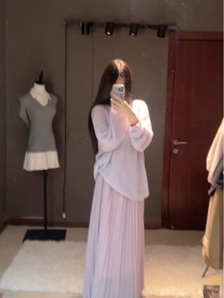 刚拿到手就想赶紧给你们上 素颜试了一下都好美 老婆们一定要试一下!!#温柔风穿搭 #温柔穿搭 #穿搭分享 #今天穿什么