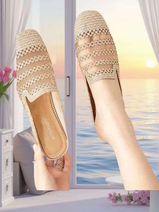 #时尚美鞋 #夏季凉鞋 #上脚舒适 #凉拖鞋 #穿出高级感