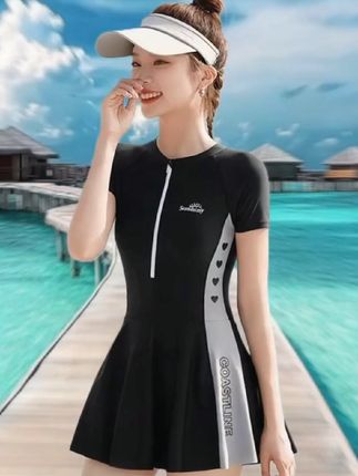 高档泳衣女保守遮肚显瘦小胸聚拢学生小清新防走光裙式平角裤泳装 #泳衣 #泳装穿搭 #泳装比基尼 #泡温泉放松一下心情 #遮肉显瘦
