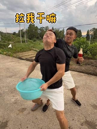 防不胜防#万万没想到 #搞笑视频 #看一遍笑一遍 #一定要看到最后 @DOU+上热门