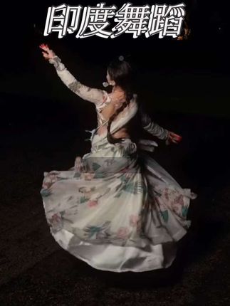 最近超火的宝莱坞电影插曲,是时候舞动你的身体了 电影:Ek Deewane Ki Deewaniyat 歌曲名:Bol Kaffara Kya Hoga #印度舞#宝莱坞歌舞#穿搭#异域风情#印度服饰