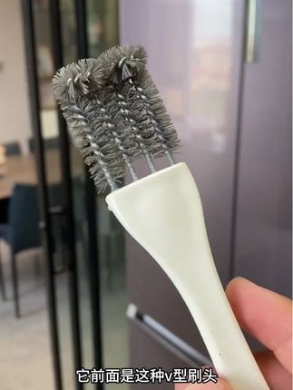 油烟机吸油的孔洞洗碗机架子用它刷方便又干净,各种凹槽缝隙 #清洁刷 #好物分享 #油烟机刷子 #清洁神器  #缝隙刷