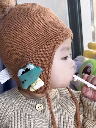 小宝宝连流口水都这么可爱#人类幼崽 #护耳帽 #儿童帽子秋冬