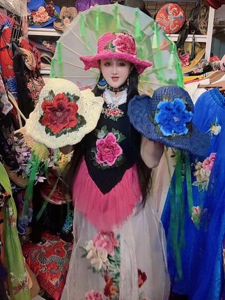 #绣花帽服饰店 #抖音小助手dou上热门