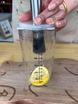 夏天喜欢喝柠檬水和各种果茶的,可以入手一套#雪克杯 真的超好#自制饮品 #在家实现饮品自由 #仙女都在喝什么 #自制饮品教程