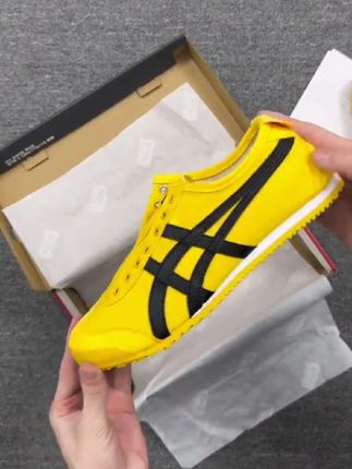 #上热门话题🔥🔥🔥 #休闲鞋 #休闲德训鞋 #德训鞋 #休闲减龄穿搭
