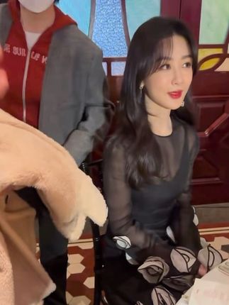 怼脸镜头下 依旧很美#杨紫 #白菊 #生命树 #女明星