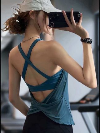 岚纹含胸垫假两件运动背心女训练健身上衣交叉美背瑜伽服无袖T恤#瑜伽服#运动穿搭 #健身穿搭 #运动女孩#好物推荐🔥