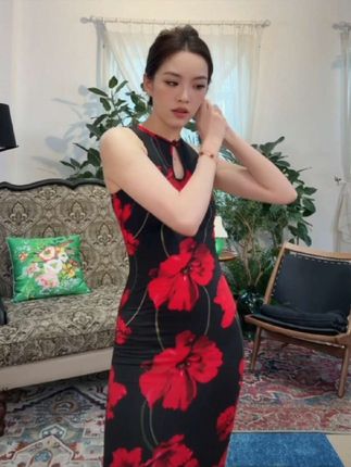 人各有千万面,能同频的人很少,能留在彼此身边的都是福气 #优雅气质 #高级感穿搭 #女人味 #又美又飒 #显瘦穿搭