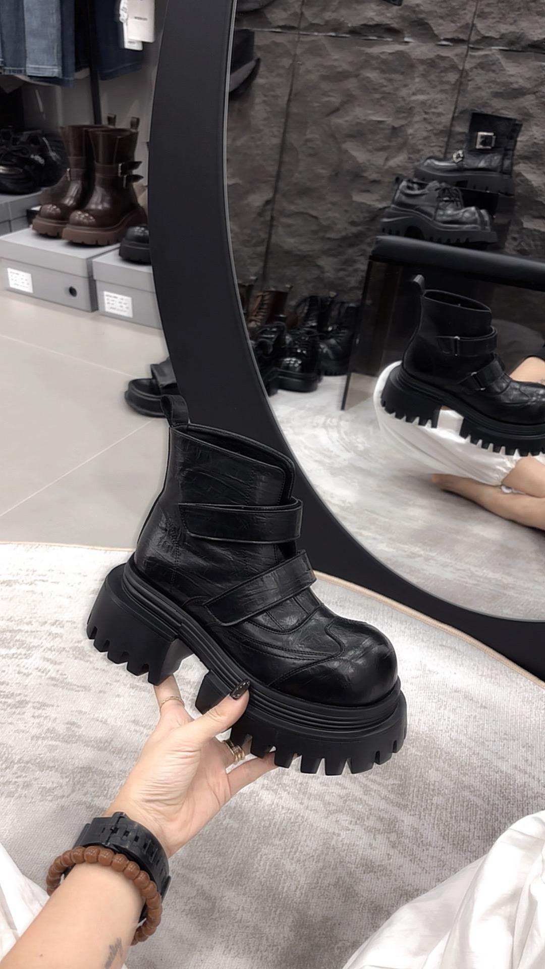 #百搭女鞋 #每日分享 #鞋子推荐 #好穿不累脚 #厚底鞋