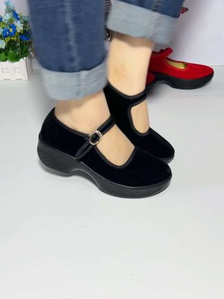 广场舞鞋舞台演出鞋#便宜又好穿 #好穿不累脚 #软底软面穿上超舒服
